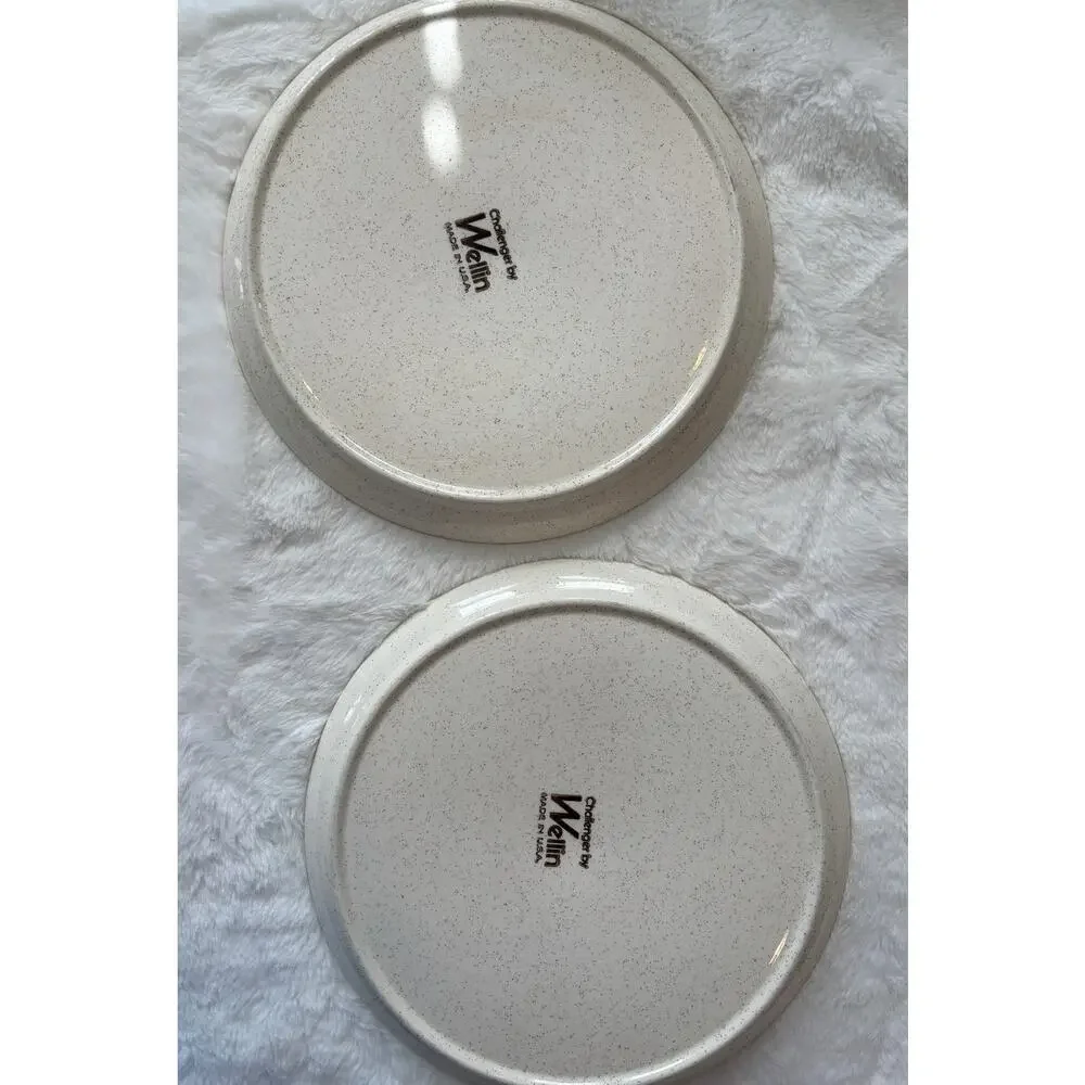 Vintage Challenger by Wellin Yellow Wildflower Speckled‎ Dinner Plates USA